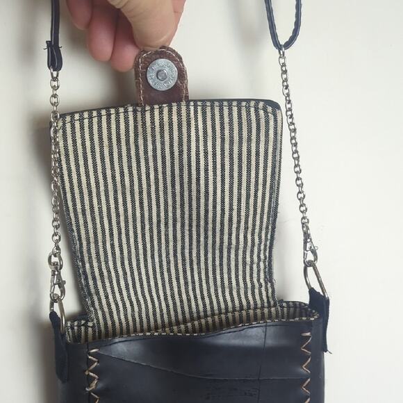 Compact Black Tire Crossbody Bag Upcycled Adjustable Strap - Picture 3 of 15